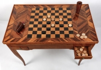 Table à jeux tric - trac d&#039;époque Louis XV (1724 - 1774).