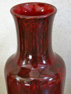 Très beau vase  rouge sang de boeuf, flammé, signé  PAUL  MILLET       SÈVRES