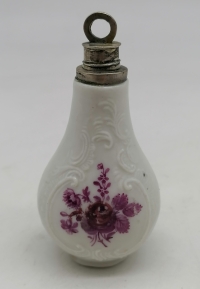 Flacon à Parfum En Porcelaine - XVIIIème
