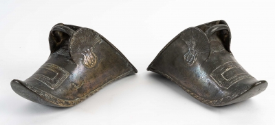 Paire d&#039;étriers en bronze, XIXème siècle|||||||||