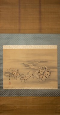 Kano Akinobu - Peinture de Chevaux en Liberté à Cote d’une Rivière, Kakemono