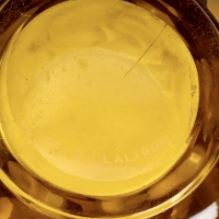 Vase &quot;Tourbillons&quot; verre jaune ambré de René LALIQUE