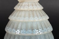Vase « Ferrières » verre opalescent patiné gris de René LALIQUE