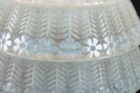 Vase « Ferrières » verre opalescent patiné gris de René LALIQUE