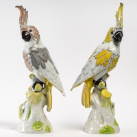 Paire de perroquets en porcelaine Meissen, XIXème siècle