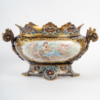 Jardinière de Porcelaine à décors et cloisonnée, XIXème siècle