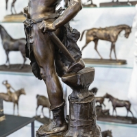 Sculpture - Le Travail , Eugène Marioton (1857-1933) - Bronze