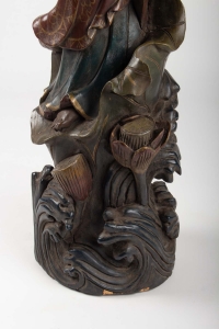 Guanyin en Bois Sculpté et Polichromie, Chine