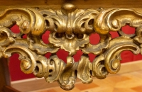 Table basse de salon en bois doré, fin XIXème