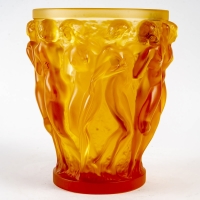 Vase &quot;Bacchantes&quot; cristal ambre numéroté - neuf de LALIQUE FRANCE