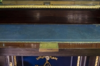 Meuble en ébène à décor lapis-lazuli NIII