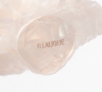 Paire de Bougeoirs « Mésanges » verre blanc patiné sépia de René LALIQUE