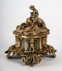 Boîte en bronze doré et argenté, XIXème siècle