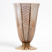 Vase conique porcelaine émaillée de SEVRES décor de Jean LUCE