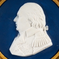 Sèvres, médaillon en biscuit du roi de France Louis XVIII, époque restauration.