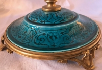 Coupe en céramique, attribuée à Théodore DECK, sur monture de bronze doré. Réf: 318