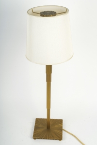 Lampe en bronze doré de style Art Déco