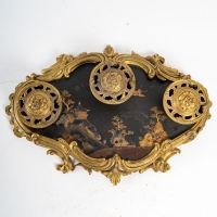 Encrier en bois et bronze doré, XIXème siècle