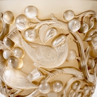 Vase &quot;Avallon&quot; verre blanc patiné sépia de René LALIQUE