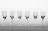 Marc Lalique : Douze flûtes à champagne &quot;Ange&quot; en Cristal