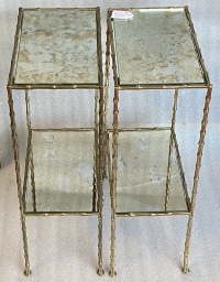 1950/70′ Paire de Tables en Bronze Doré Décor Bambou à 2 Niveaux Maison Baguès Plateaux Miroirs Vieillis Oxydés 34X 20 x