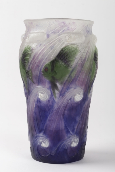 Vase vagues et poissons, pâte de verre violette, verte et blanche de Gabriel ARGY-ROUSSEAU|||||||||