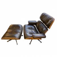 Charles et Ray Eames &amp; Mobilier International - Lounge Chair et ottoman