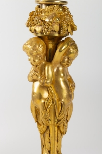 Paire de Bougeoirs en bronze doré style Louis XVI signés Henry Dasson 1882