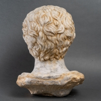 Buste d&#039;un dignitaire Romain en marbre.