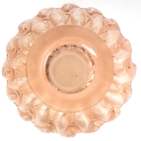 Vase « Marisa » verre blanc patiné corail de René LALIQUE