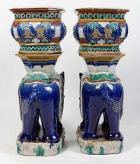 Paire d&#039;éléphants jardinières en céramique, XXème siècle
