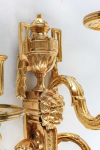 Paire d’appliques dites au Mufle de Lion en bronze ciselé et doré époque Louis XVI vers 1780
