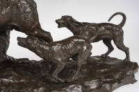 Sculpture en bronze patiné, cerf et chien de chasse, XIXème siècle.