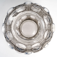 Vase &quot;Antilopes&quot; verre blanc patiné gris de René LALIQUE