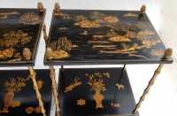 1950′ Paire de Tables Maison Baguès Décor Bambou en Bronze Doré Avec Plateaux Laque de Chine 40 X 30 X H 58