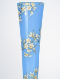 Opaline pair de vase émaillé d’époque 19em siècle