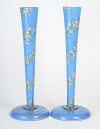 Opaline pair de vase émaillé d’époque 19em siècle