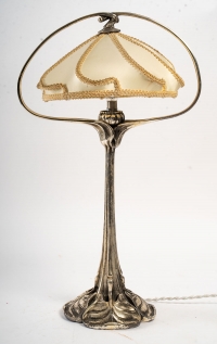 Lampe en bronze argenté d&#039;Edouard Colona, XXème siècle