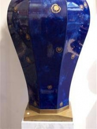 Vase monumental en porcelaine de Sèvres
