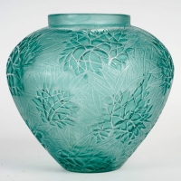 Vase « Estérel » verre blanc patiné turquoise de René LALIQUE