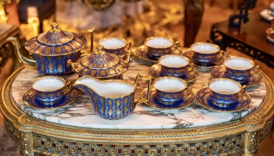 Service à thé bleu et or, Paris 1835|||||||||||||||||||