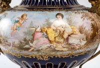 Vase en bronze et porcelaine, XIXème siècle