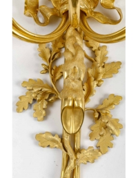 Paire d&#039;importantes appliques de style Louis XVI.