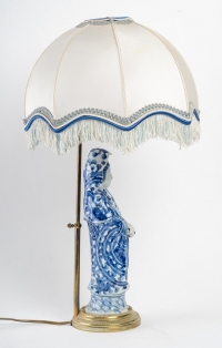 A China Porcelain Lamp.