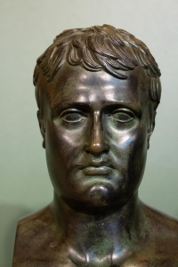Buste en bronze de Napoléon 1er signé Canova