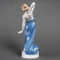 Danseuse orientaliste en porcelaine, modèle de Berthold Boehs, manufacture Rosenthal, début XXe siècle, circa 1915