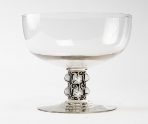 |||||Coupe « Senlis » verre blanc émaillé noir d&#039;origine de René LALIQUE||