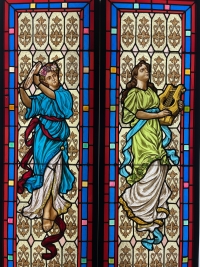 Paire de vitraux aux danseuses  (184 x 108 cm)