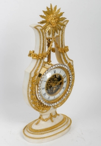 Pendule lyre en marbre et bronze, XIXème siècle