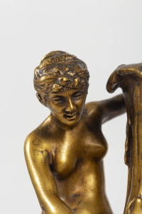 Pichet en bronze signé VIBERT Art Nouveau